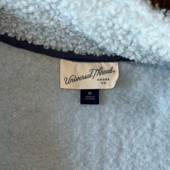 Universal thread Sherpa zip up baby blue sweatshirt/ jacket  M - Picture 5 of 6